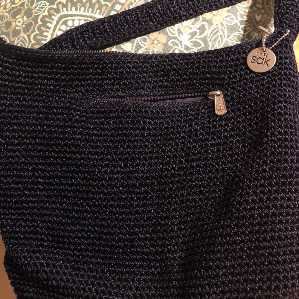 The Sak larger navy blue bag.